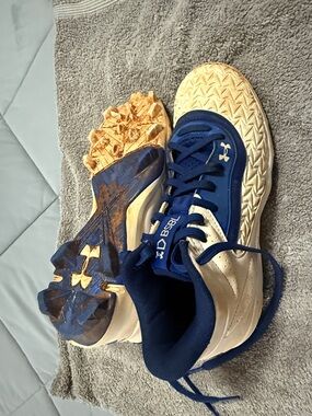 Under Armour Royal Blue and White Baseball Cleats